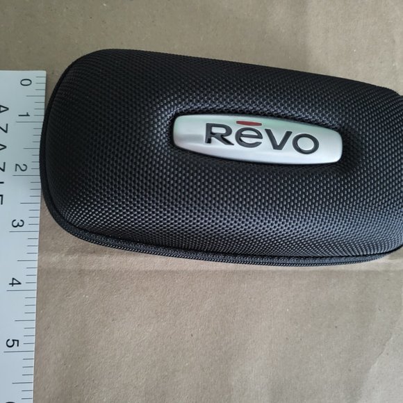 Revo Sunglasses case - Picture 3 of 5